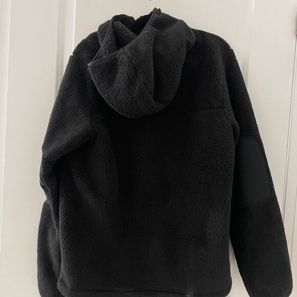 The North Face Black Men’s Campshire Fleece Hoodie - Picture 8 of 13